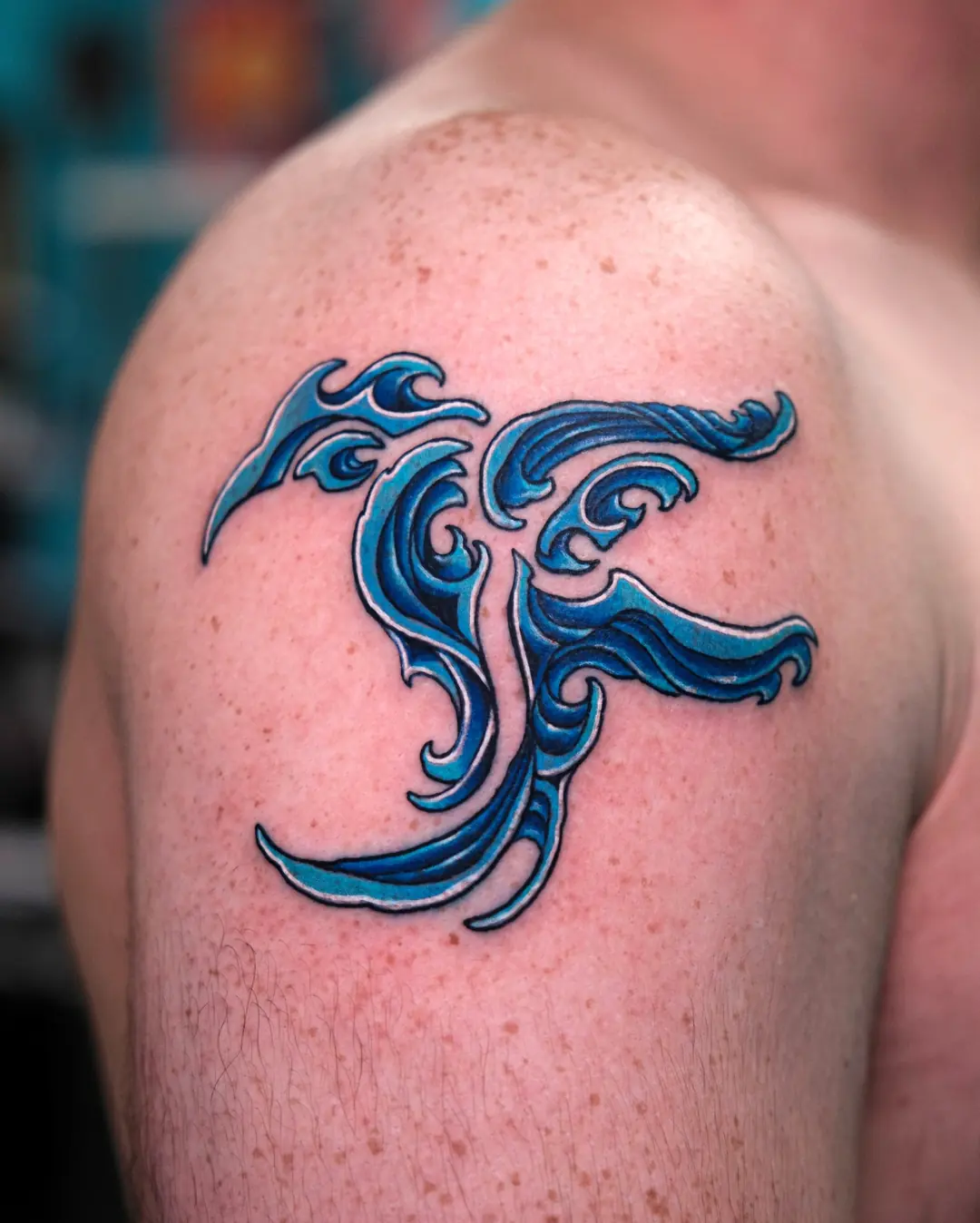 Wave, Shoulder